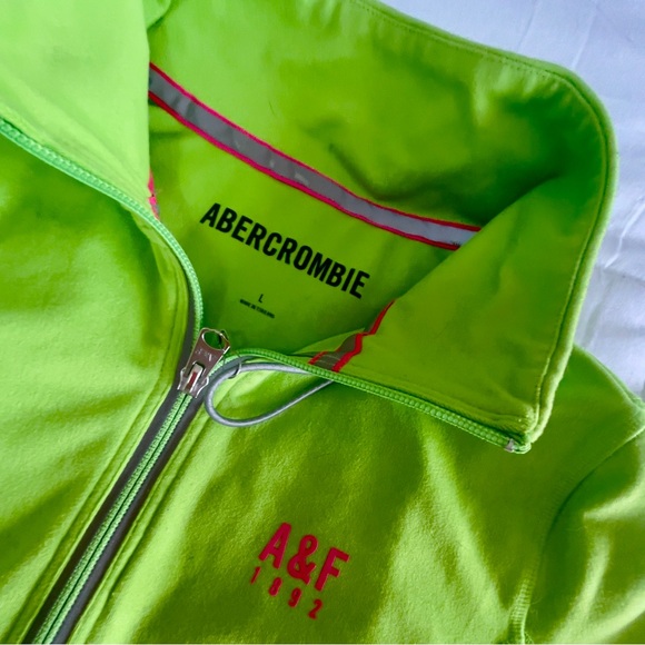 Abercrombie & Fitch Vintage Womens Running Jacket 1/4 Zip Green Thumb Hole Mesh - Picture 3 of 4